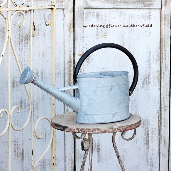 アンティーク調　アイアンハンドルブリキ　ジョウロ　特大サイズ ガーデニング雑貨 アンティーク調シンプル アイアンハンドル ブリキ