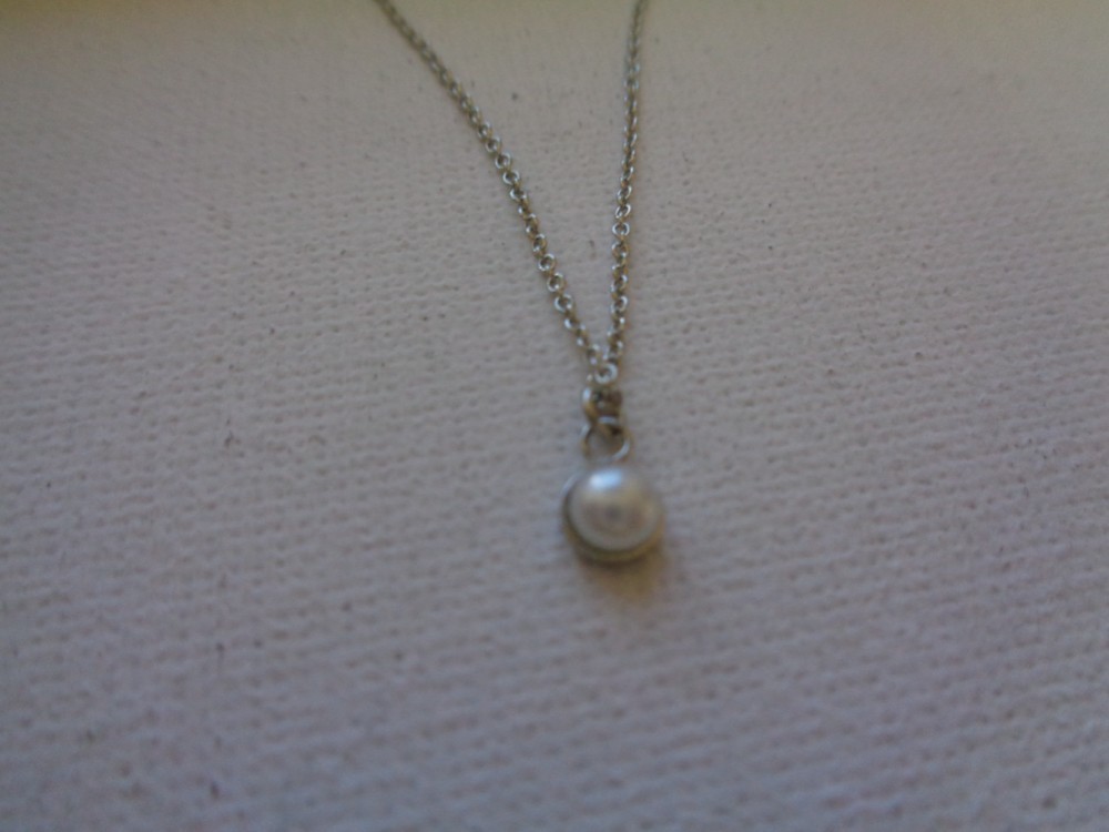 プチ可愛い淡水パール４ｍｍラウンド銀ネックレス