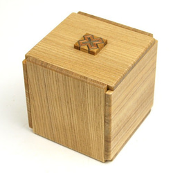 箱根寄木細工からくり箱　サイコロ Karakuri-box【Dice type】 -からくり創作ひみつ箱 サイコロ