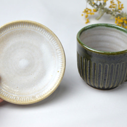 マグカップ&小皿（鎬・緑/白） 4枚目の画像