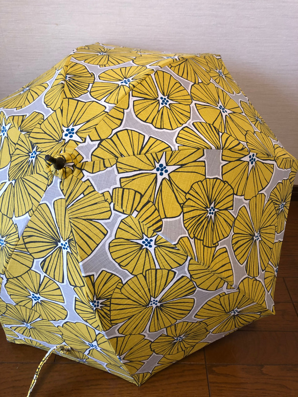 軽量・手作り日傘　ライトグレーに黄色のあさがお 9枚目の画像