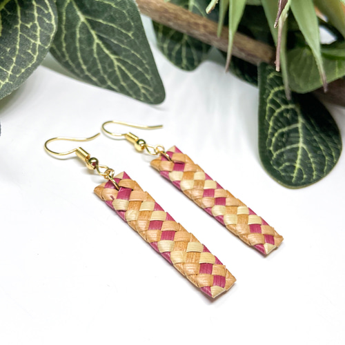 Kukuna 〜ハワイで受け継がれるダイヤモンド編み〜 ラウハラピアス ②