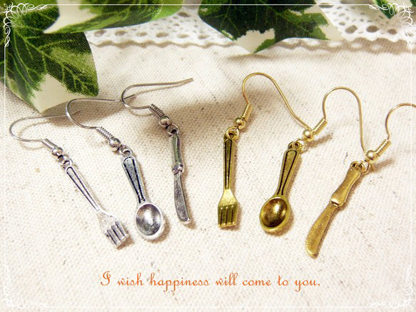 FTW フォーグ・イヤリング・Bookの三点セット FTW フォーグ・イヤリング・Bookの三点セット FTWフォーグセット