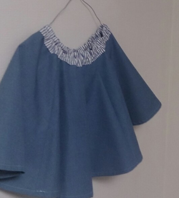 青いフレアスカート 2枚目の画像