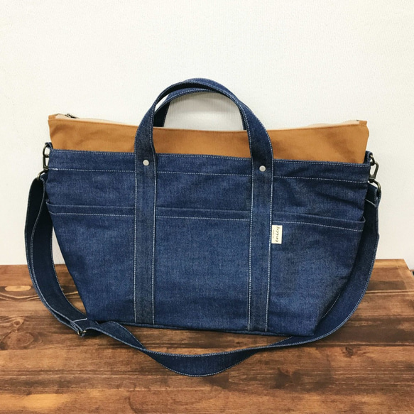 帆布切り替えファスナートート (Brown)『Premium denim』 1枚目の画像