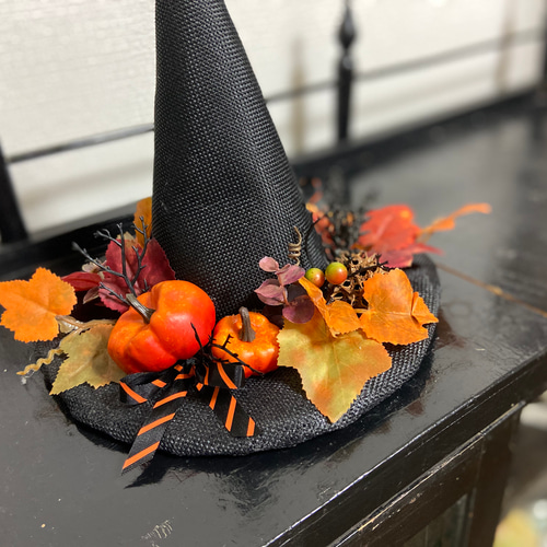 ☆ハロウィン☆とんがり黒帽子アレンジ♪【アートフラワー