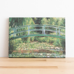 ファブリックパネル・アートパネル - 『モネ - ジヴェルニーの日本の橋と睡蓮の池』 1枚目の画像