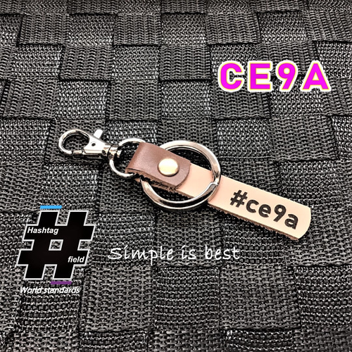 CE9A 本革ハンドメイド ハッシュタグキーホルダー ランサー