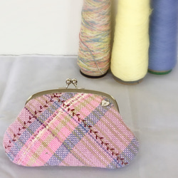 ピンクベージュの　さをり織り 親子がま口　財布　 1枚目の画像