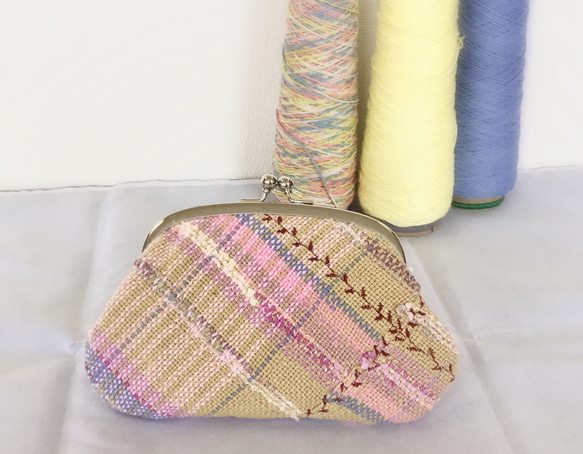 ピンクベージュの　さをり織り 親子がま口　財布　 2枚目の画像