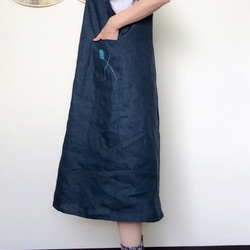 ブルーグリーンのリネンのジャンパースカート 3枚目の画像