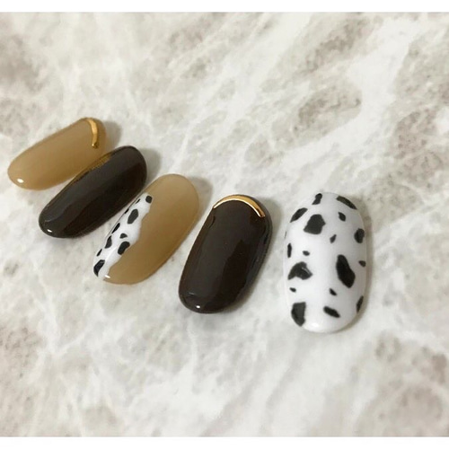 ダルメシアンネイル 大人ネイル 秋ネイル ネイルチップ（つけ爪  