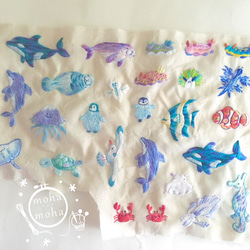 泳ぐウミガメ手刺繍ブローチ 5枚目の画像