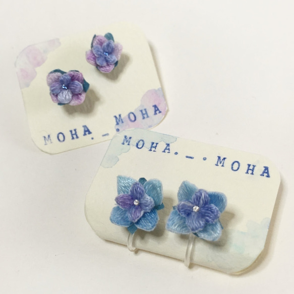小さな紫陽花みっつ 立体刺繍ピアス/イヤリング(雨色) 9枚目の画像