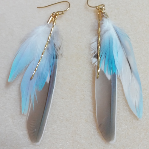 愛鳥さんの羽根でアクセサリー 購入前にご連絡くださいませ ピアス