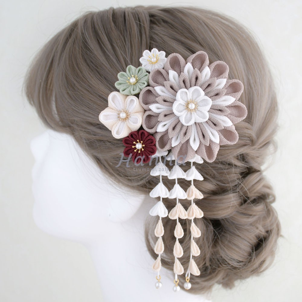 成人式 髪飾り つまみ細工