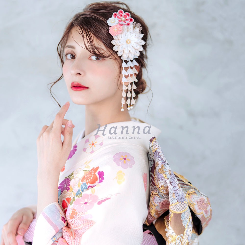 成人式 髪飾り つまみ細工