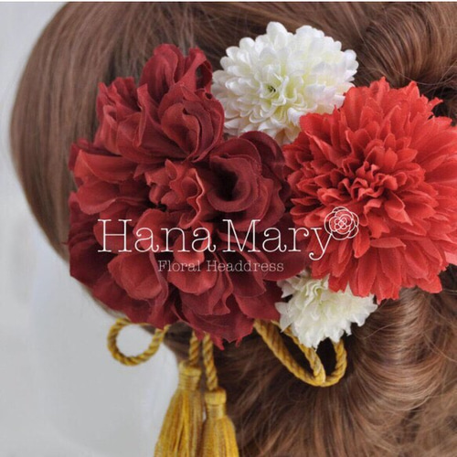 リボンタッセルつきダリアの髪飾り