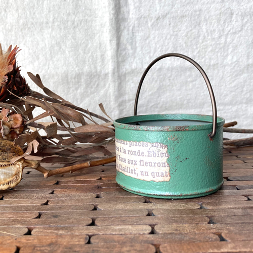 送料無料！ リメイク缶 多肉植物 Noyzeey 通販 11739123｜Creema(クリーマ)