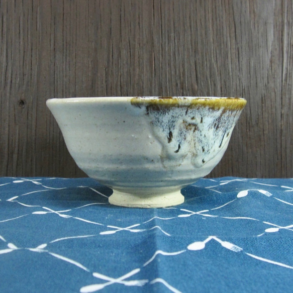 陶器 ご飯茶碗 中　白＋茶色【210308】 2枚目の画像