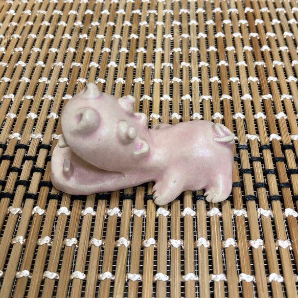 陶器 箸置き　カバ・ピンク単品【Ha025】 3枚目の画像