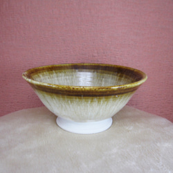 陶器ご飯茶碗（大）茶・白 1枚目の画像