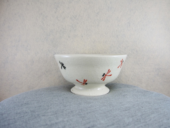 陶器ご飯茶碗（中）赤とんぼ 2枚目の画像