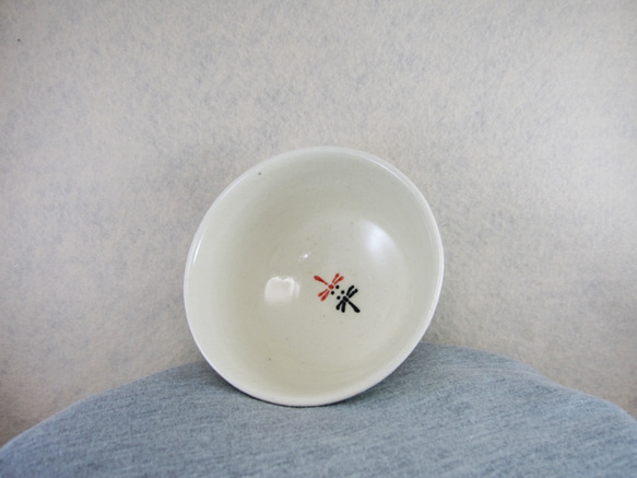 陶器ご飯茶碗（中）赤とんぼ 3枚目の画像