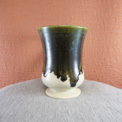 陶器マグカップ・スレンダー（白＋緑） 2枚目の画像