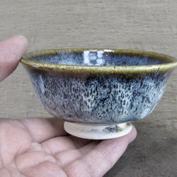 ひとくち茶碗　朝鮮唐津風 青黒・白 4枚目の画像