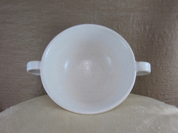 陶器 両手スープマグ（藁白釉） 4枚目の画像
