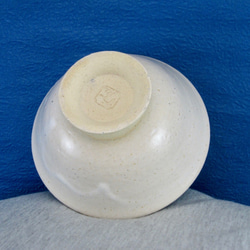 陶器ご飯茶碗（中）藁白釉その１ 4枚目の画像