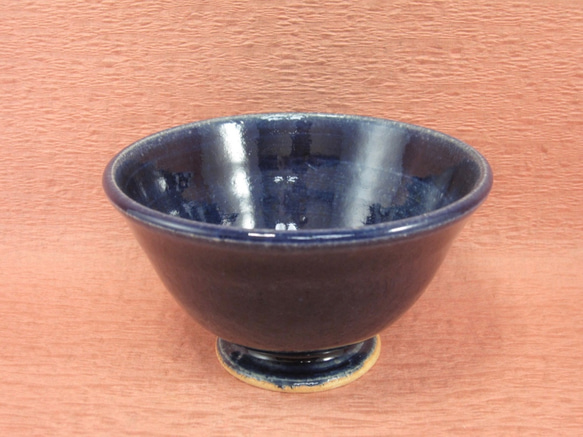 陶器ご飯茶碗（中）ルリ釉　【190424】 2枚目の画像