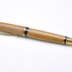 「神代杉」で作ったボールペン　　コーティング仕上げ 5枚目の画像