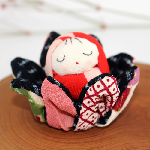 古布の花だるま ぽっぽちゃん⑦ ちりめん 人形 和小物 飾り物 置物