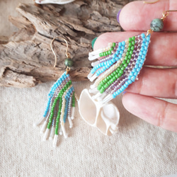 beads fringe pierce 4枚目の画像