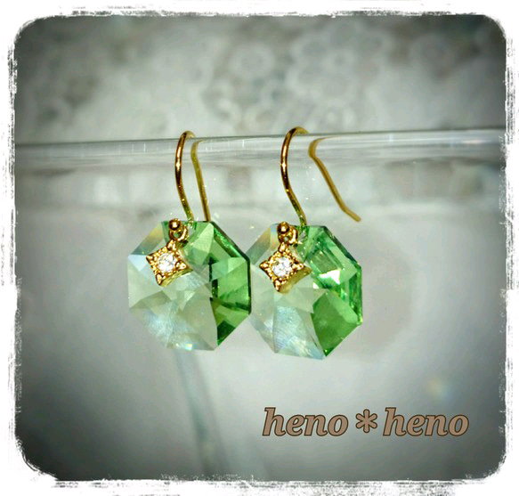 Sinple ＊ Swarovski  【Light Green】 2枚目の画像