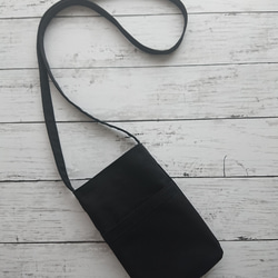 ※受注製作※　帆布のスマホショルダー サコッシュ /ブラック 1枚目の画像