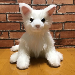 〈受注製作〉愛猫ちゃんオーダーメイド縫いぐるみ(成猫ちゃん)〈ペットと暮らす2021〉 1枚目の画像