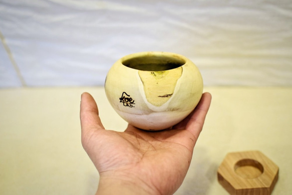 多肉用ポットかえでの木 ぷらねぽっと 台座 地産地消 シンプル 可愛く個性的なポット　koe Lab. 8枚目の画像