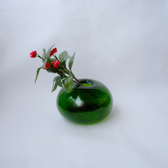 drop ball green vase 1枚目の画像