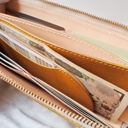 定制L形拉鍊修身錢包，皮革和線（皮革：野棕色） 第6張的照片