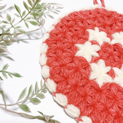 お花模様の鍋敷き⭐️ふっくらとした厚みのリフ編み 9枚目の画像
