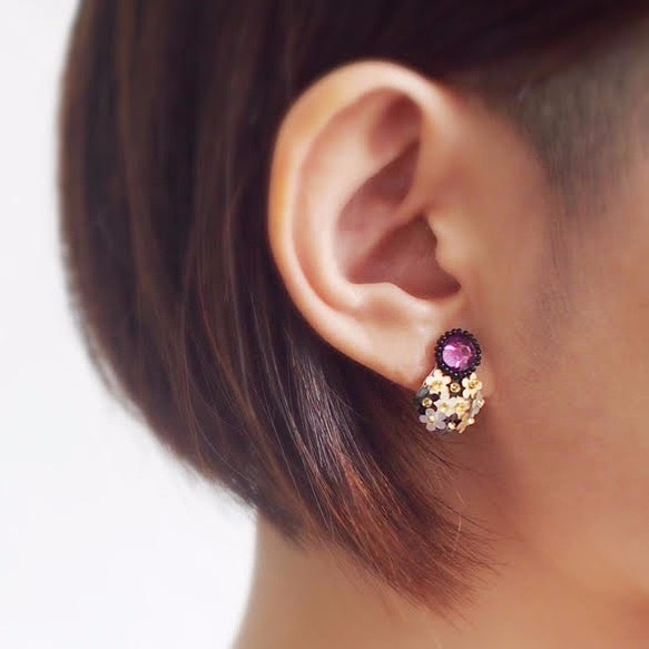 [耳環]珠寶和紫水晶花束 第2張的照片