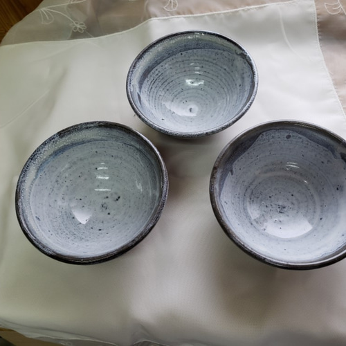 小鉢 小さなお茶碗にも。直径約10cm 高さ約5cm お椀・ボウル・鉢