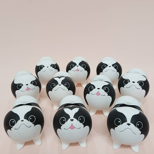 可愛い❤️手乗りカバちゃん、縁起物、カバ置物、陶器人形、置物