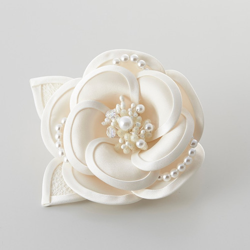 送料無料】 カメリア型 日本製 コサージュ 卒業式 入学式 入園式 結婚