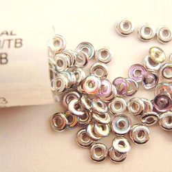【オービーズ/o-beads】クリスタルシルバーレインボー:直径3.8×1ミリ/2.5ｇ約70～75ヶ 2枚目の画像