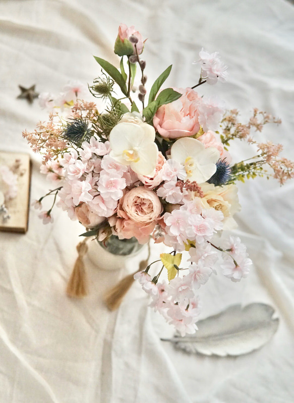 bouquet 桜と胡蝶蘭のブーケ　ウェディング　前撮り　ドライフラワー　白無垢　桜　胡蝶蘭　ギフト 3枚目の画像