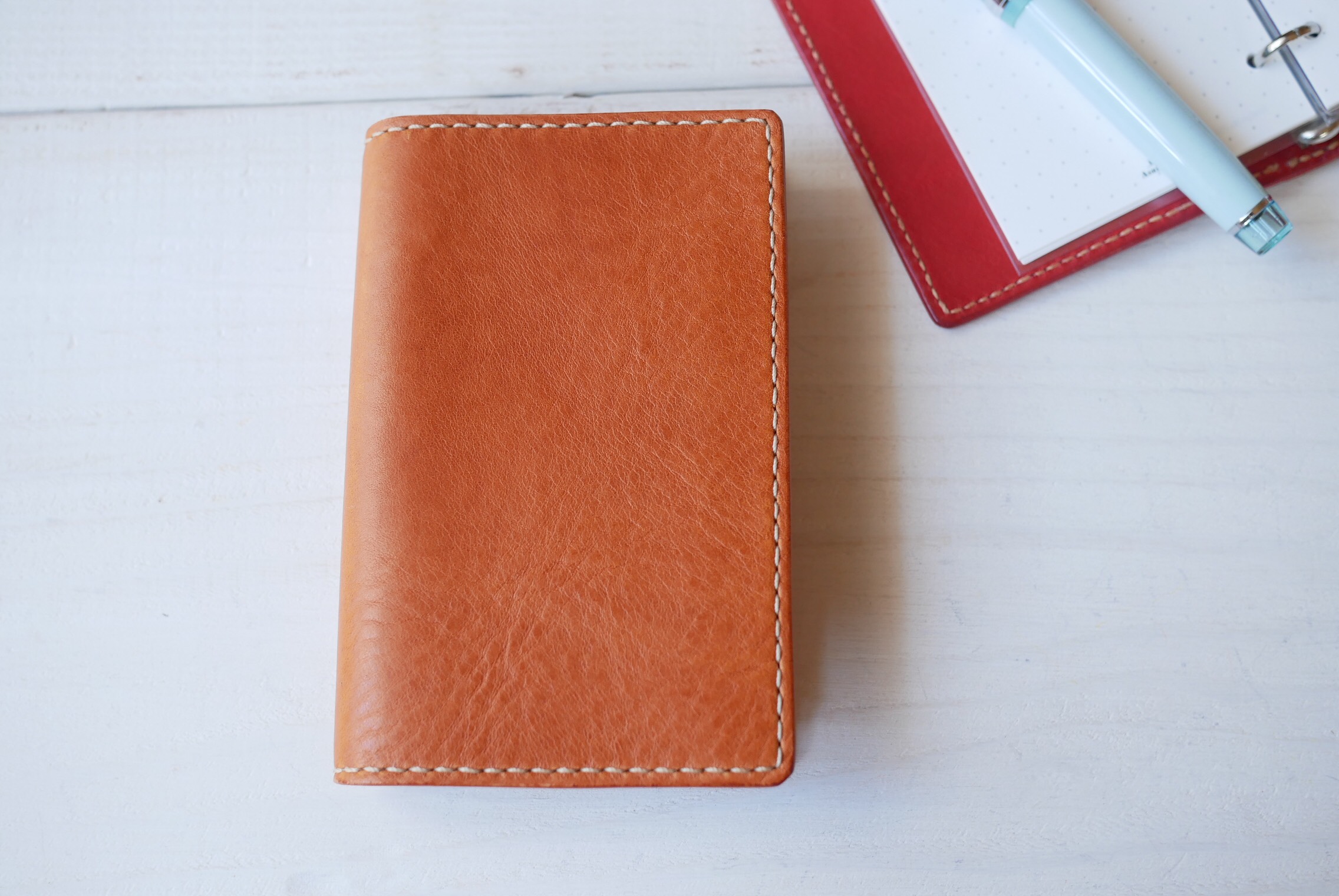 受注生産】マイクロ５穴のシステム手帳・キャメル 手帳 KoNA Leathers